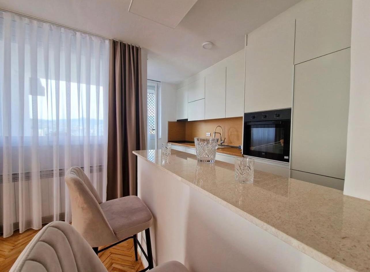 Avdina Luxury *
